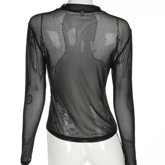 Street Style Top - Picture 6 of 8